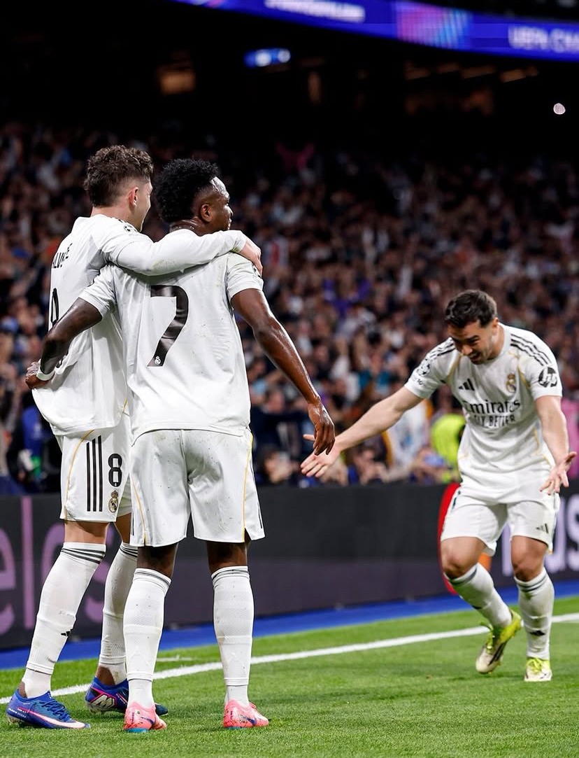 UEFA Champions League: Real Madrid yakoreye amabara Manchester City