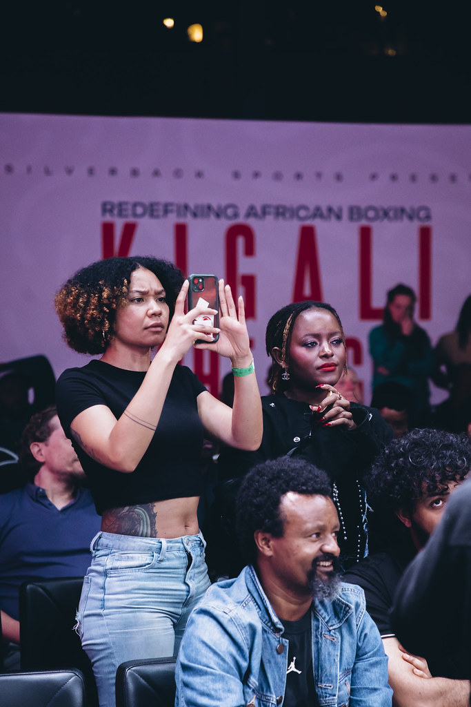 54913542831 d902d33010 b 2c01c